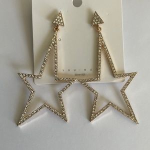 White Rhinestone Star Stud Earrings in Gold Tone Setting 925 silver post.